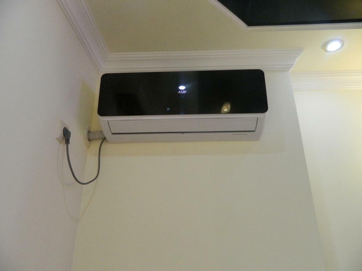 Chemi Saxli Apartment Batumi Luaran gambar