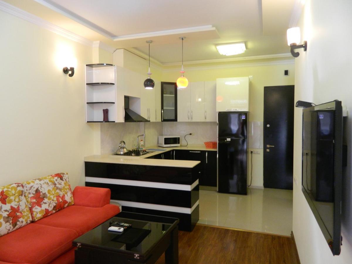 Chemi Saxli Apartment Batumi Luaran gambar